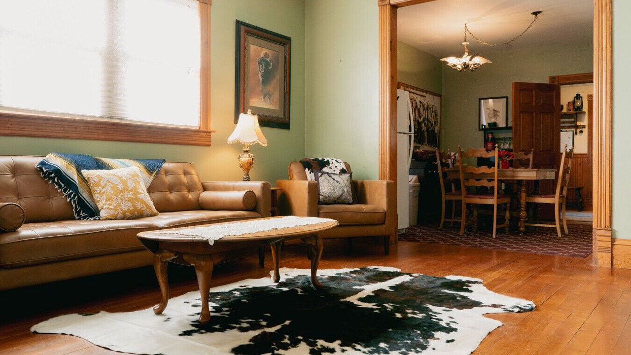 Photo of Livingroom in Deadwood