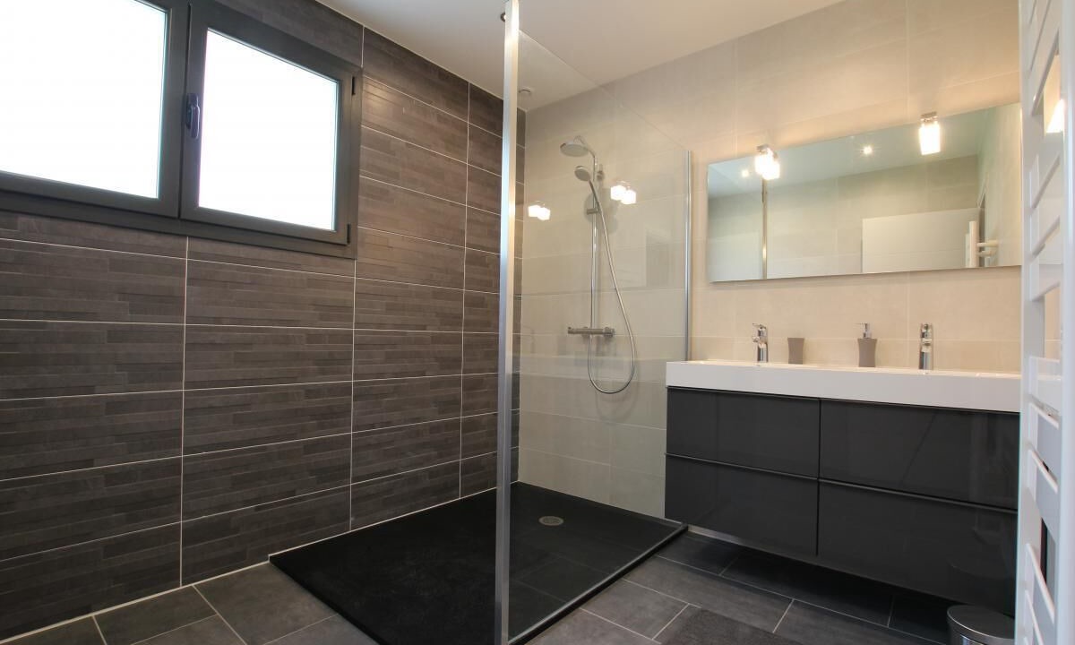 Photo of Bathroom in Souraide