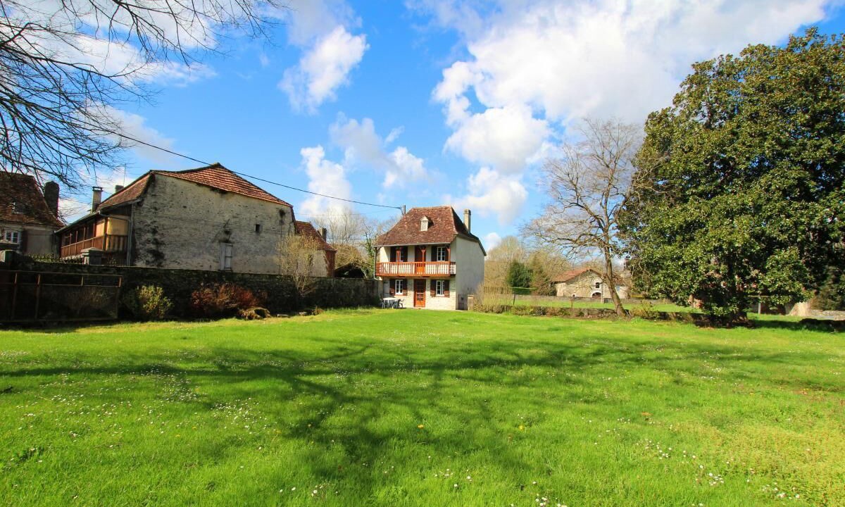 Photo of Outdoor in Barraute-Camu