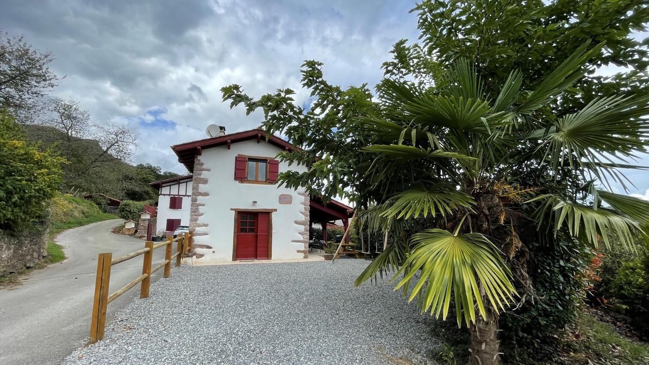 Photo of Outdoor in Ascarat