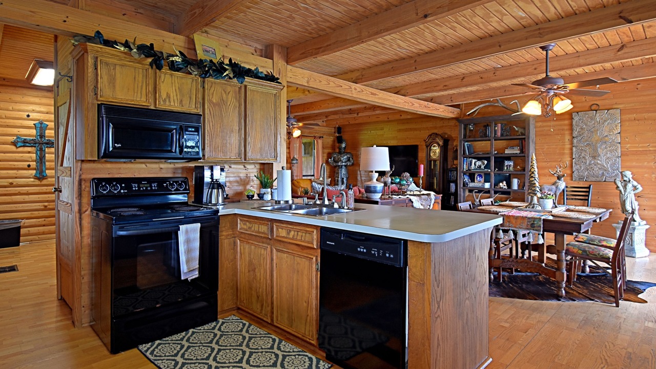 Photo of Kitchen in Caldwell County