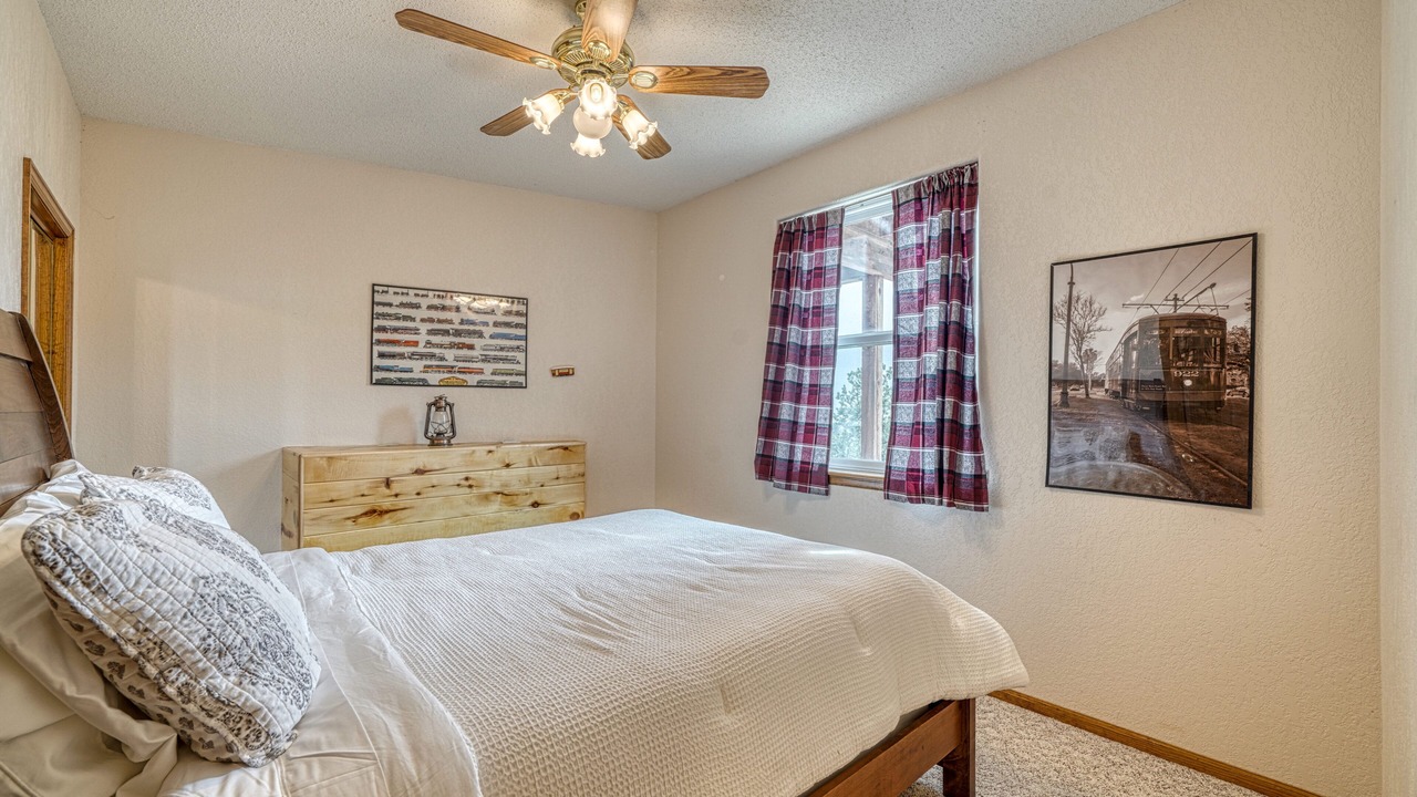 Photo of Bedroom in Salida