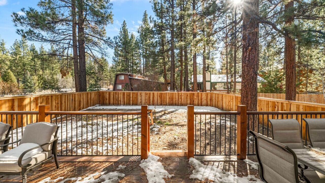 Photo of Patio Balcony in Big Bear City