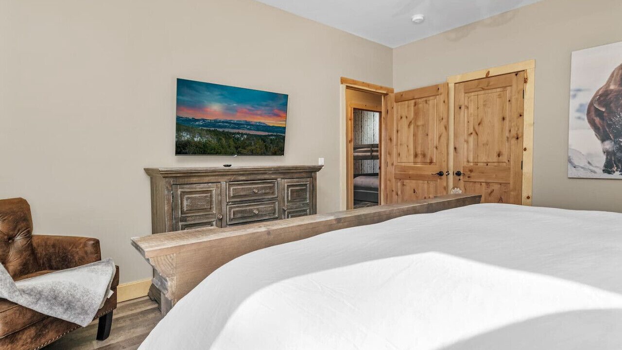 Photo of Bedroom in Big Bear City
