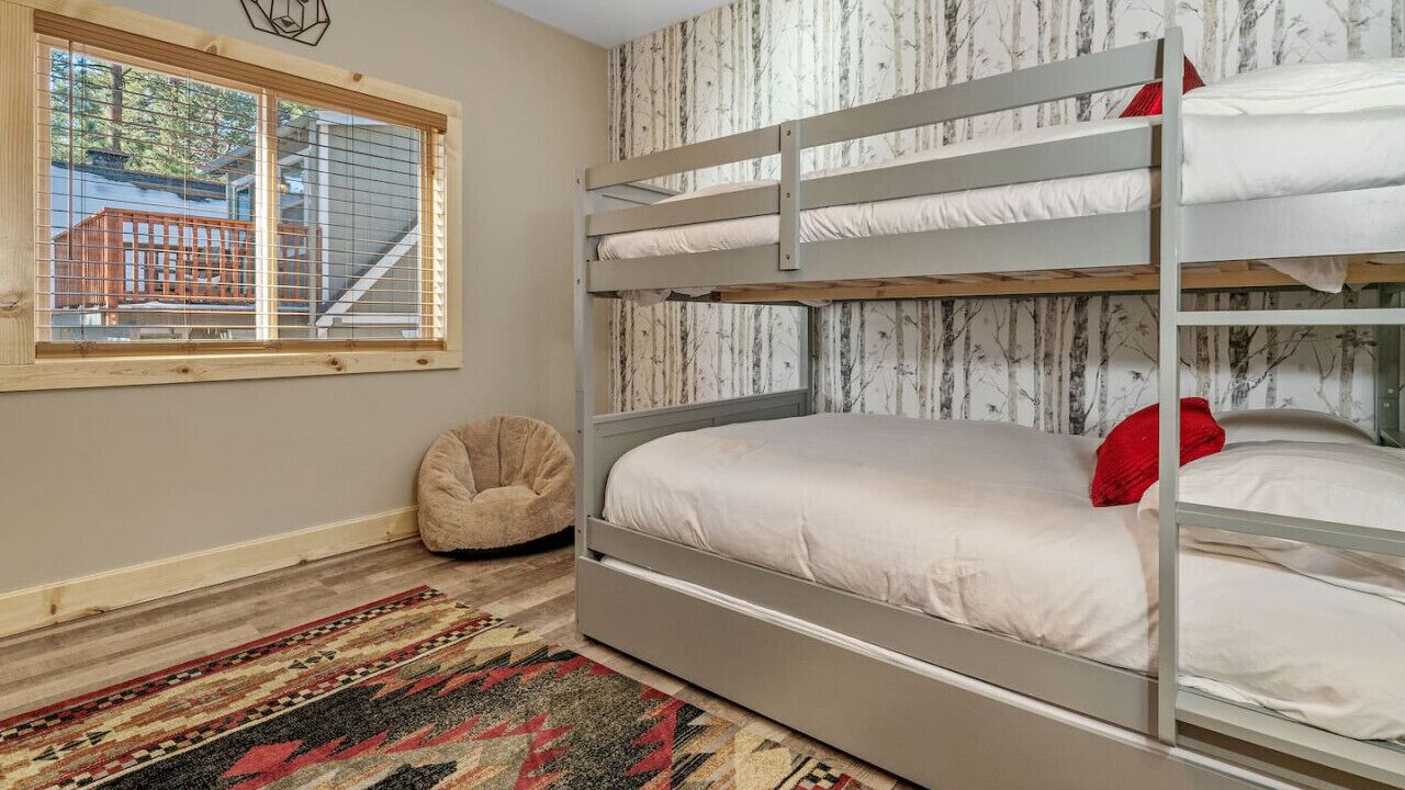 Photo of Bedroom in Big Bear City