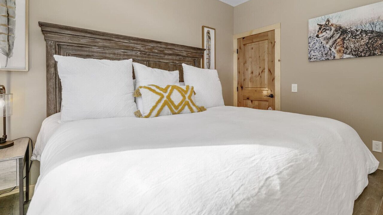 Photo of Bedroom in Big Bear City
