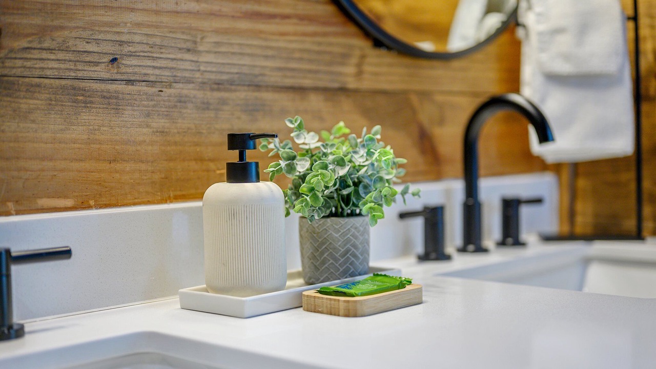 Photo of Bathroom in Golden