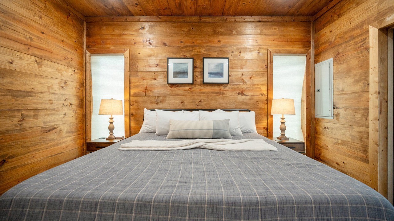 Photo of Bedroom in Golden