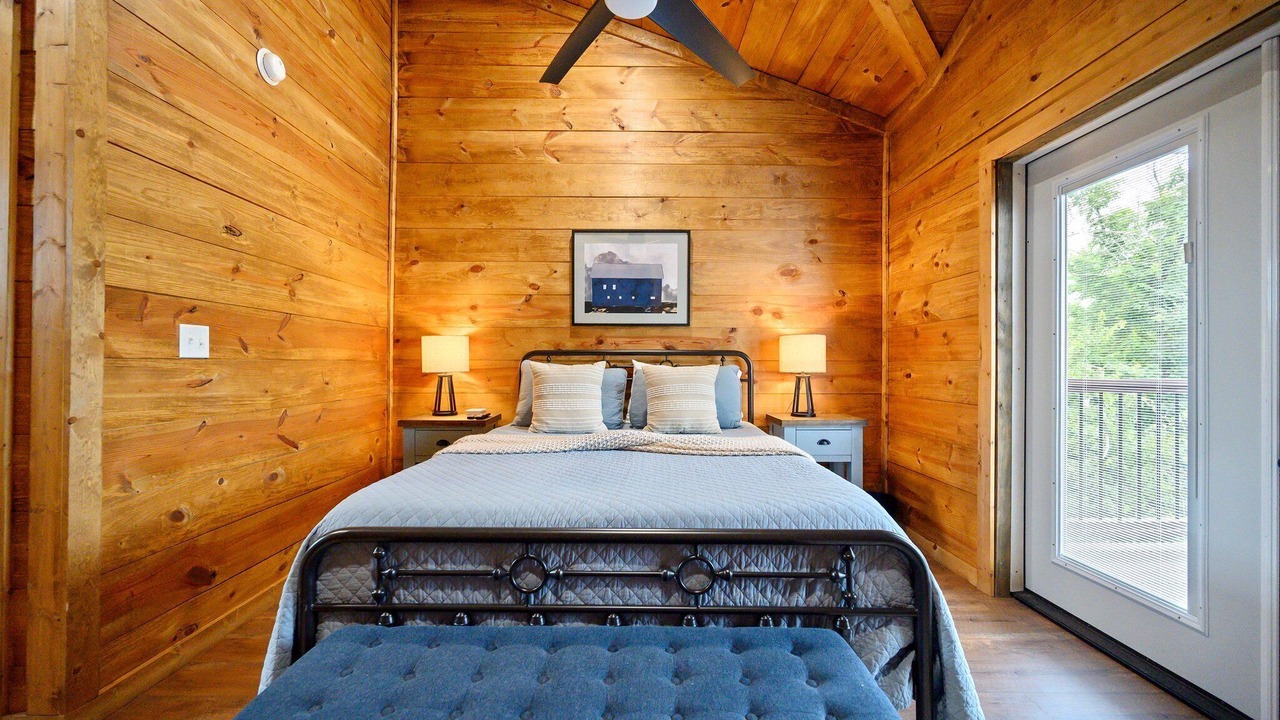 Photo of Bedroom in Golden