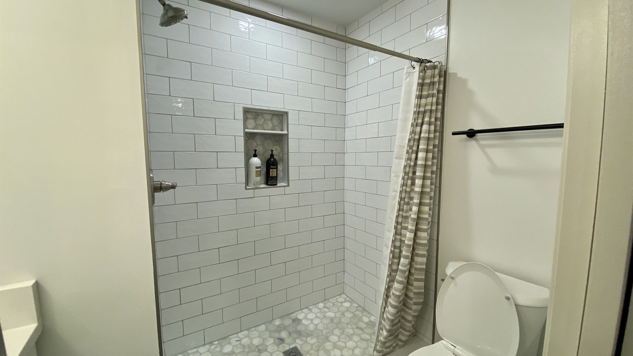 Photo of Bathroom in Cherrydale