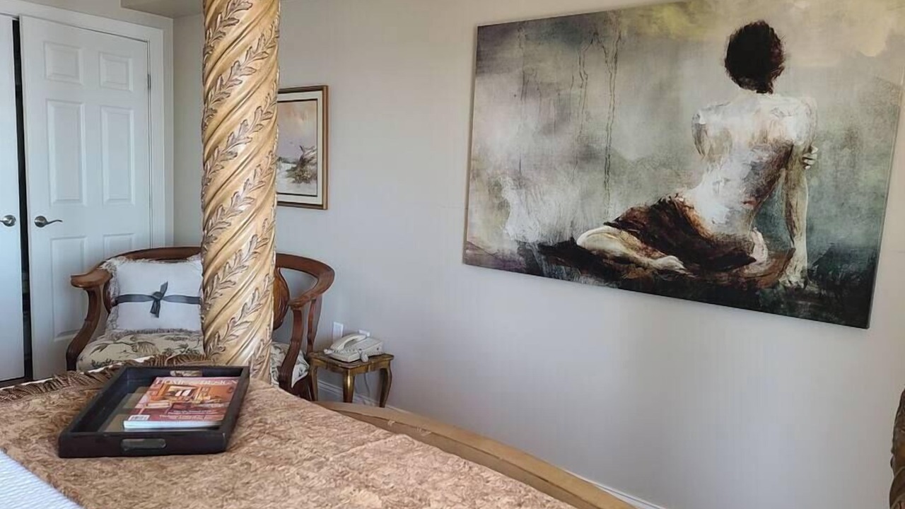 Photo of Bedroom in Western Shore