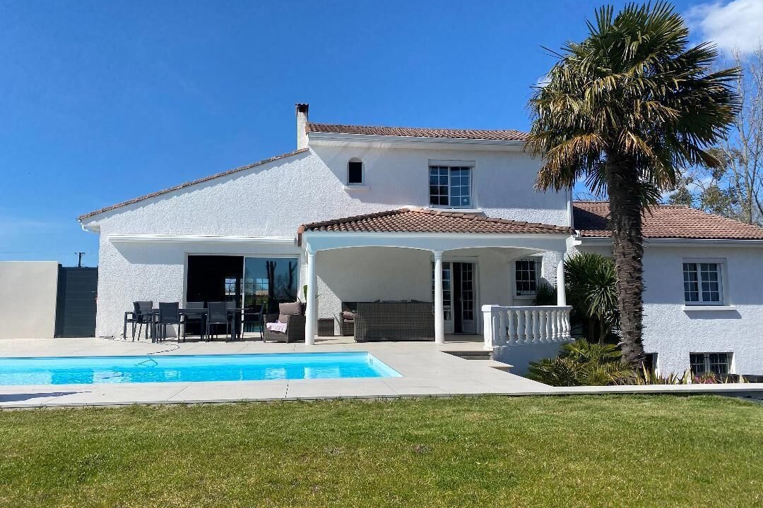 Photo of Outdoor in Mouilleron-le-Captif