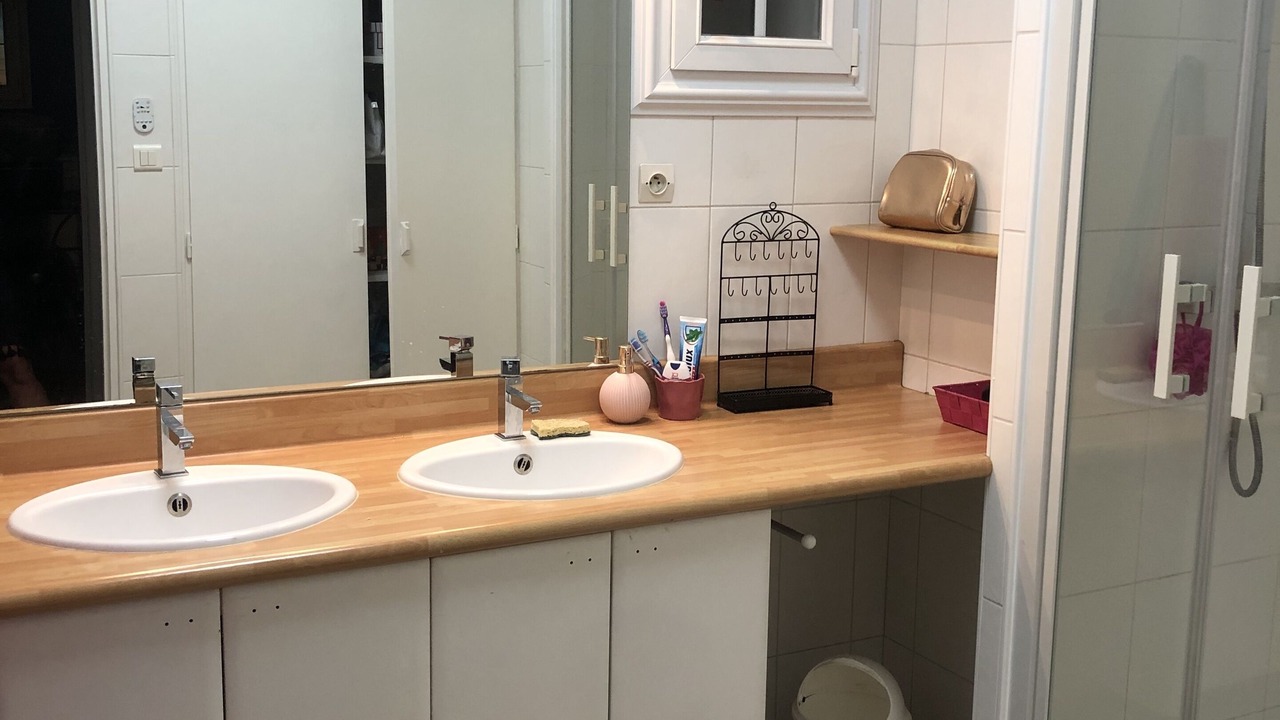Photo of Bathroom in Mouilleron-le-Captif