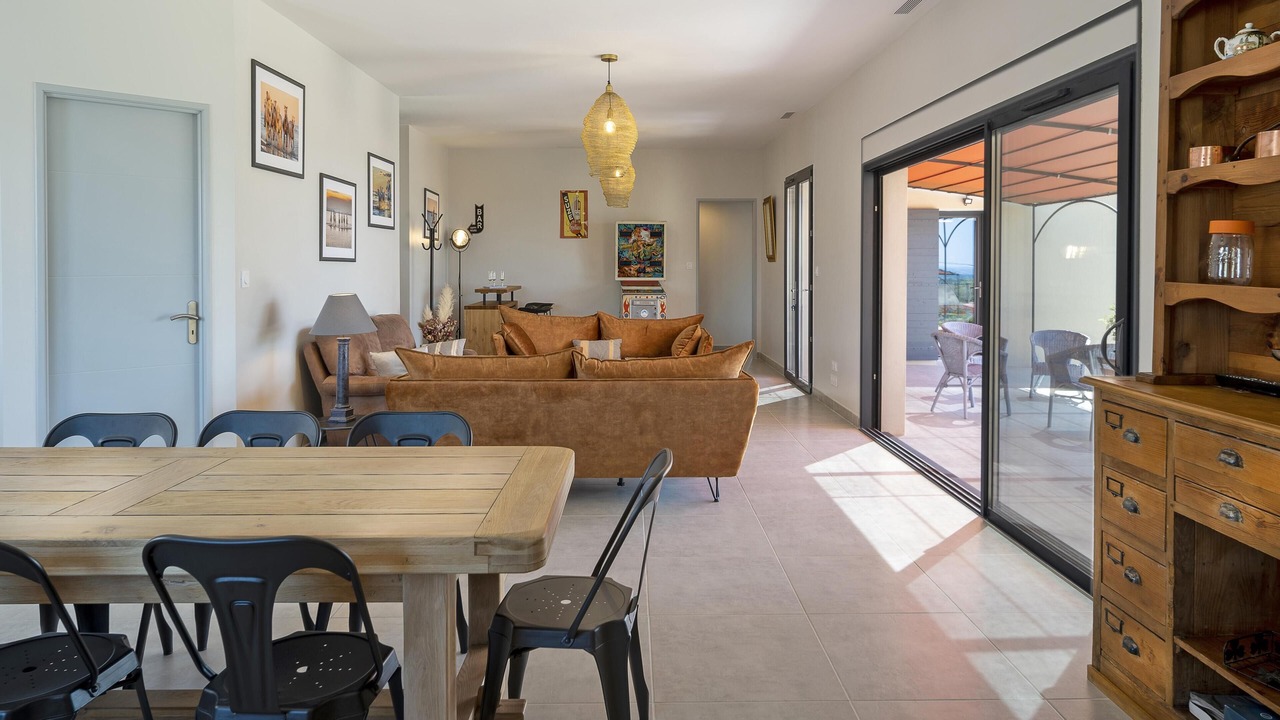 Photo of Others in Beaumes-de-Venise