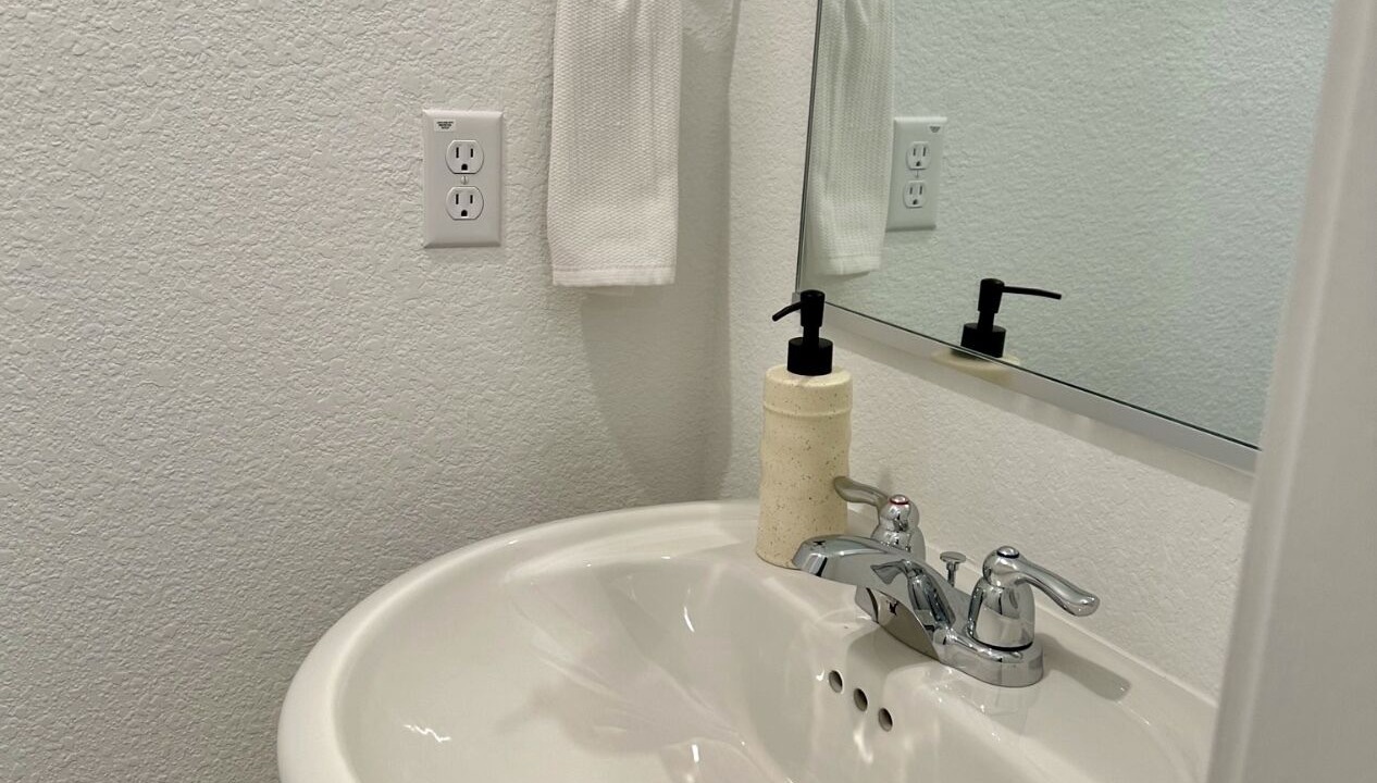 Photo of Bathroom in Del Valle