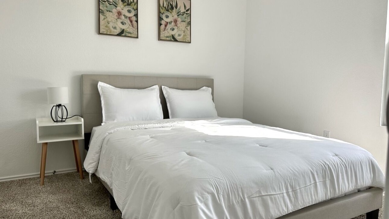 Photo of Bedroom in Del Valle