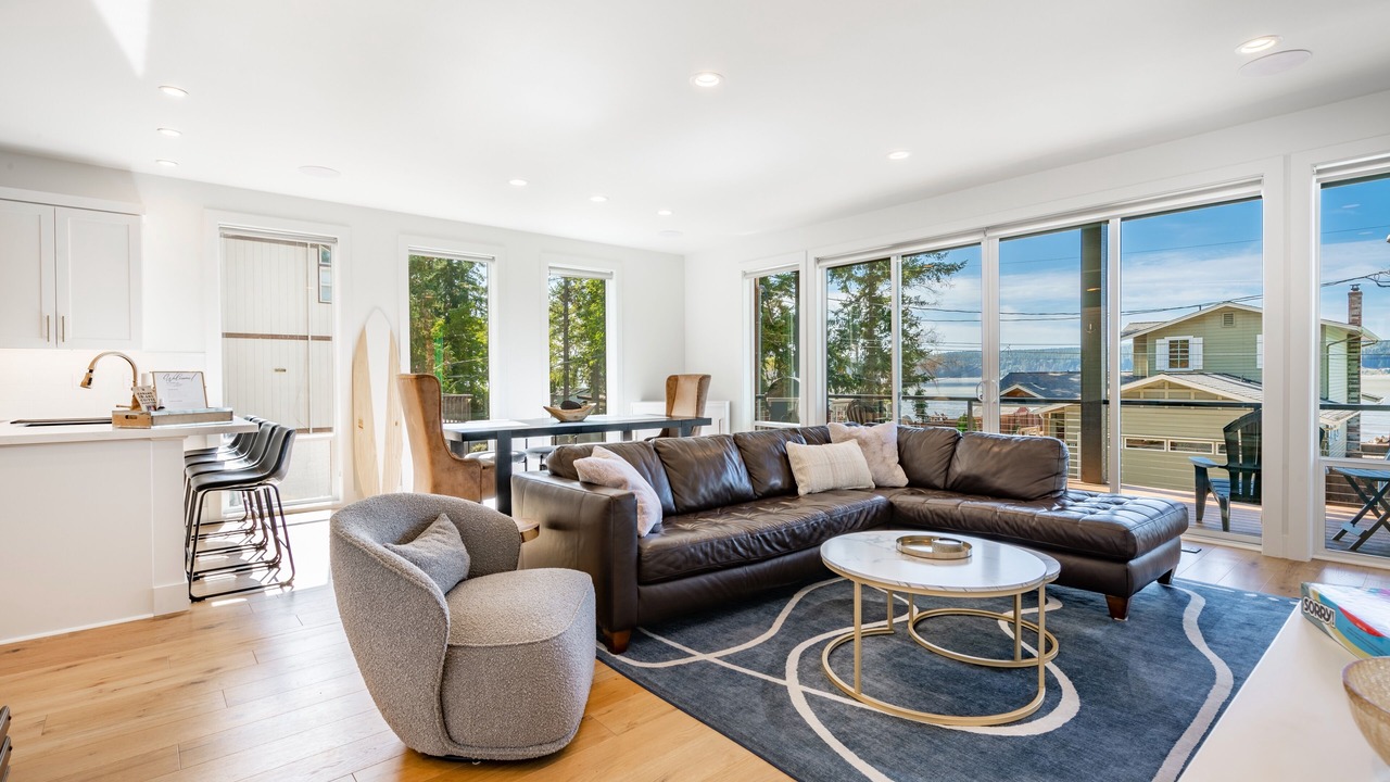 Photo of Livingroom in Camano Island