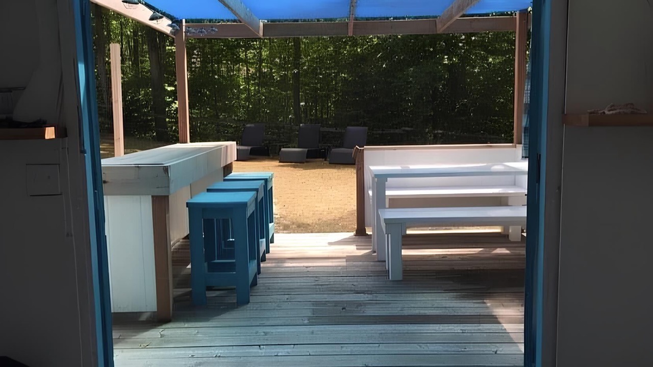 Photo of Patio Balcony in Sauble Beach