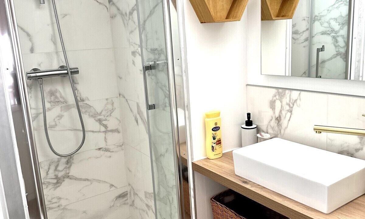 Photo of Bathroom in Jamin