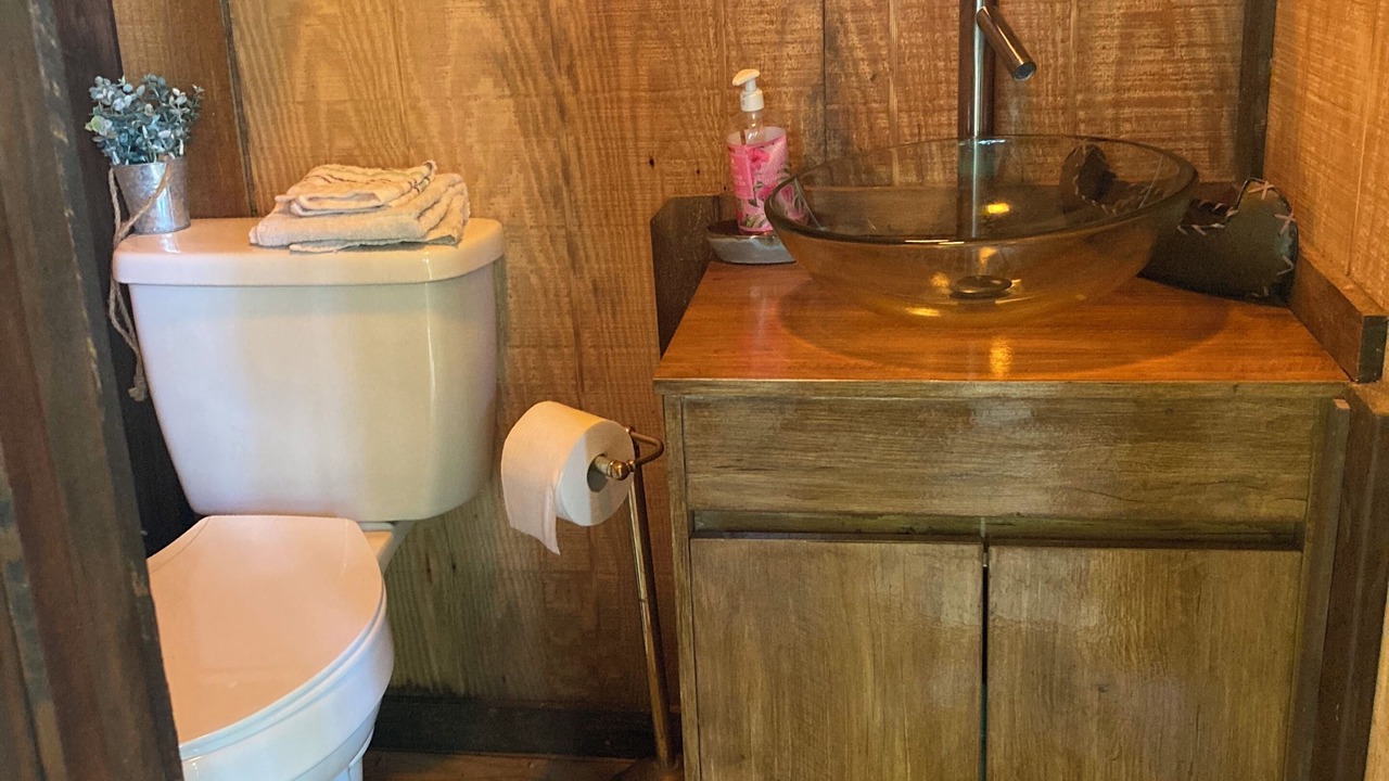 Photo of Bathroom in Willis