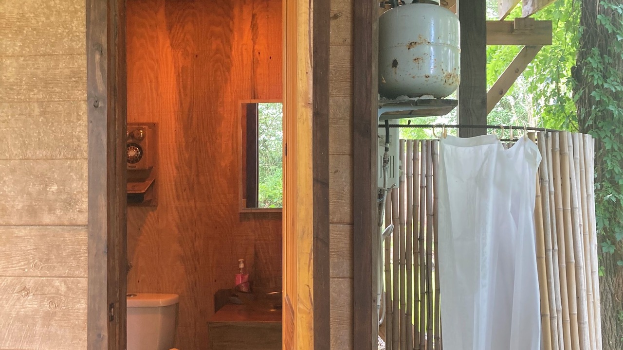Photo of Bathroom in Willis