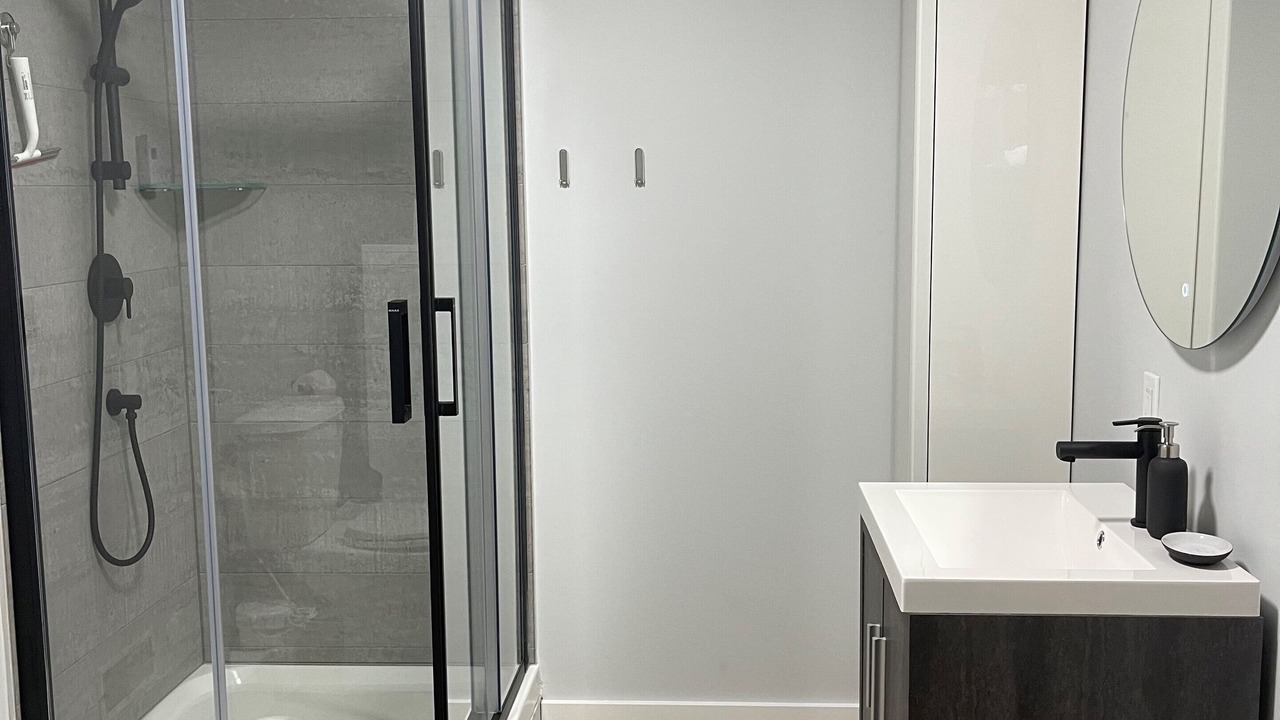 Photo of Bathroom in Val-Alain