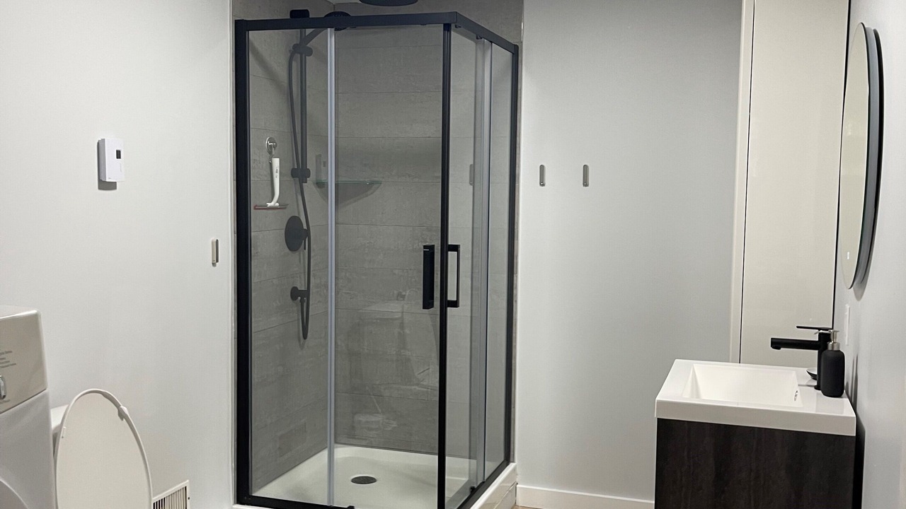 Photo of Bathroom in Val-Alain