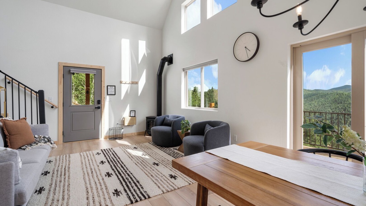 Photo of Others in Rainbow Valley