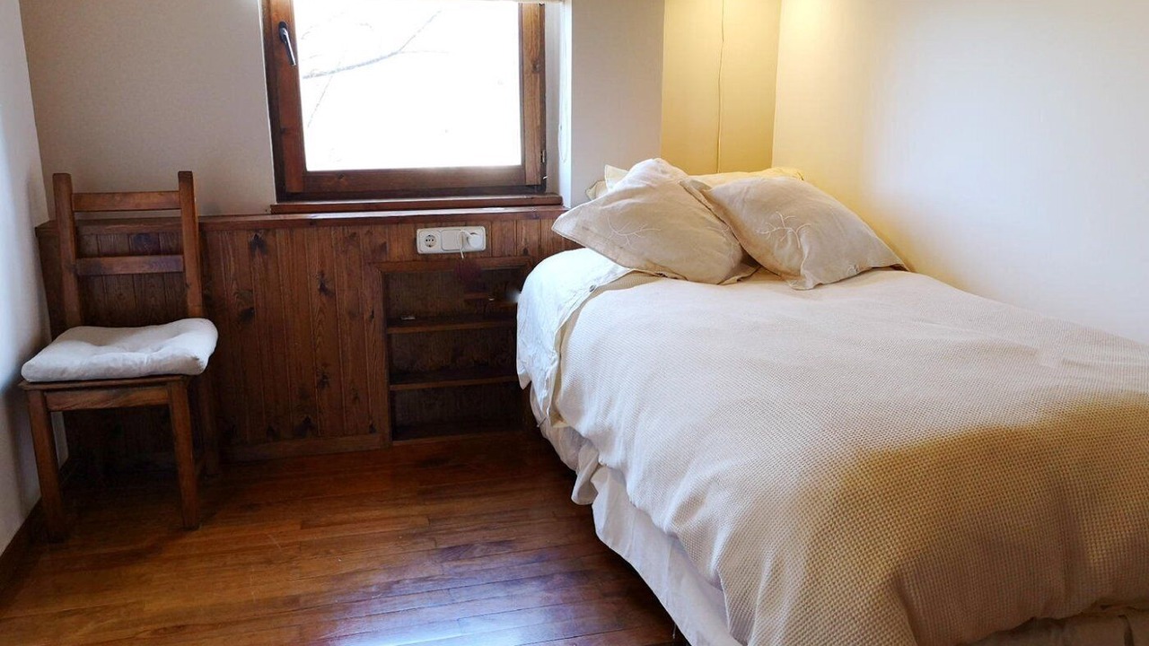 Photo of Bedroom in Das