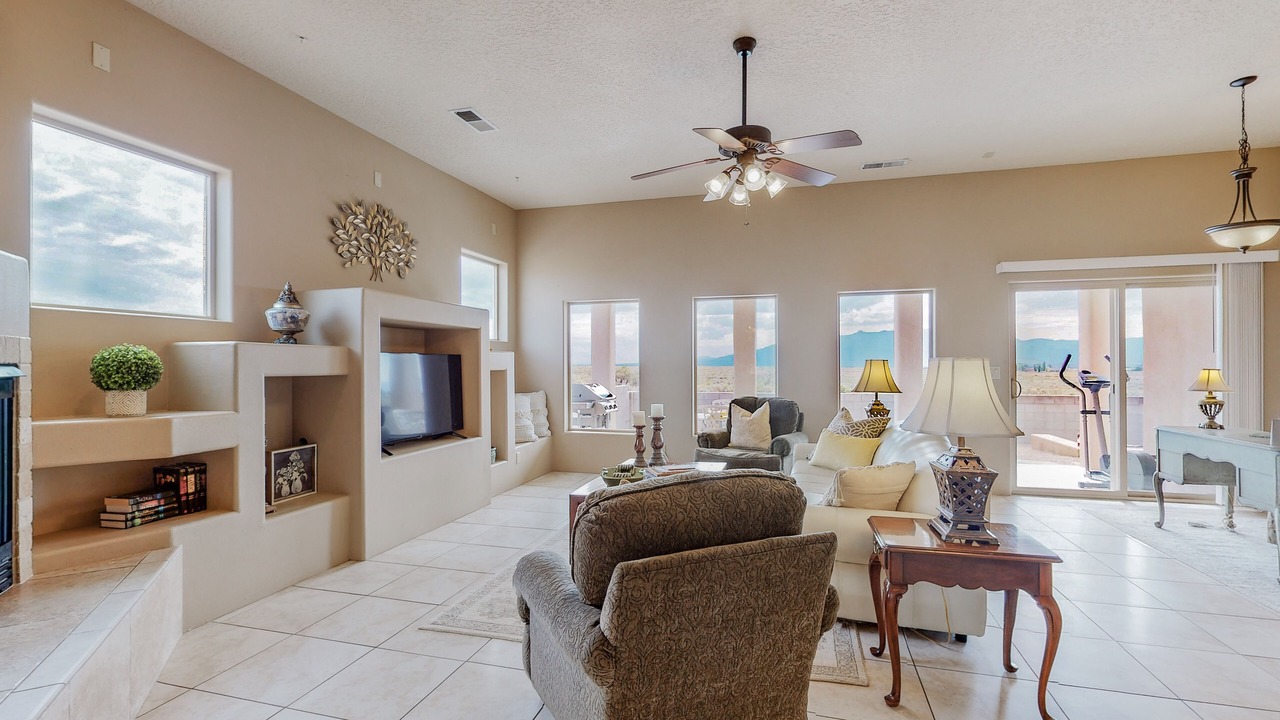 Photo of Livingroom in Rio Rancho