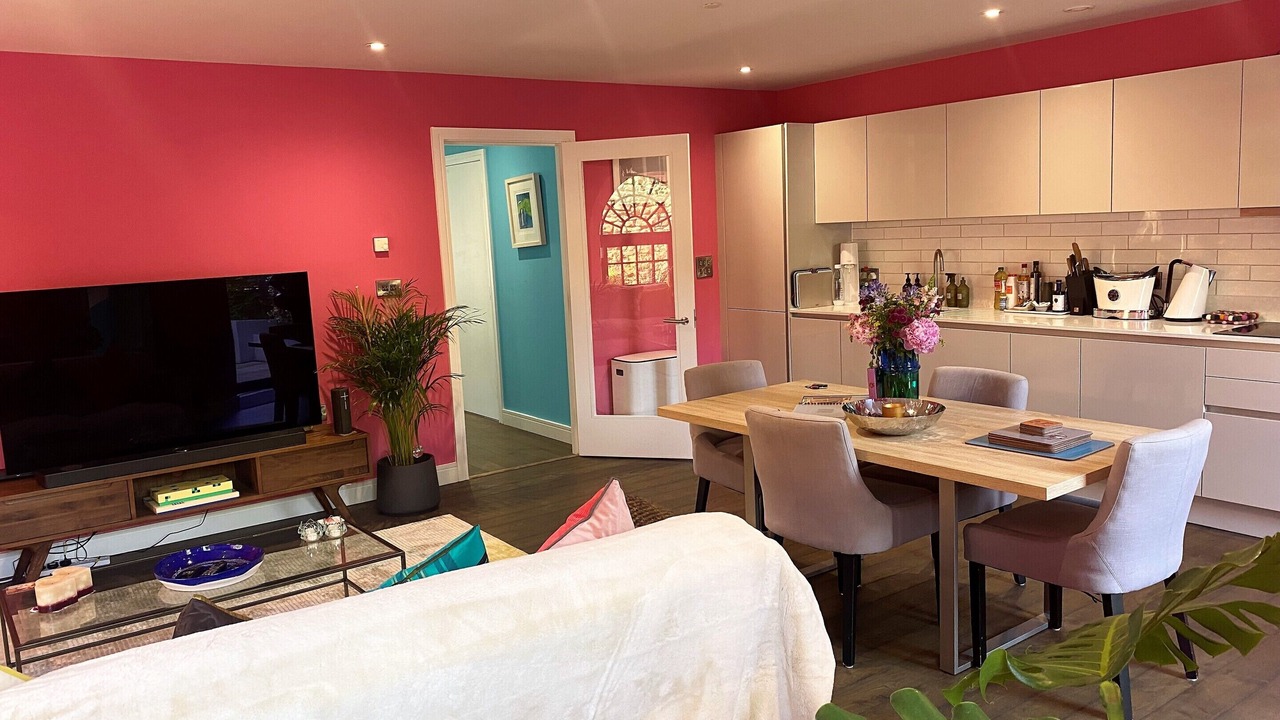 Photo of Livingroom in Canon's Marsh