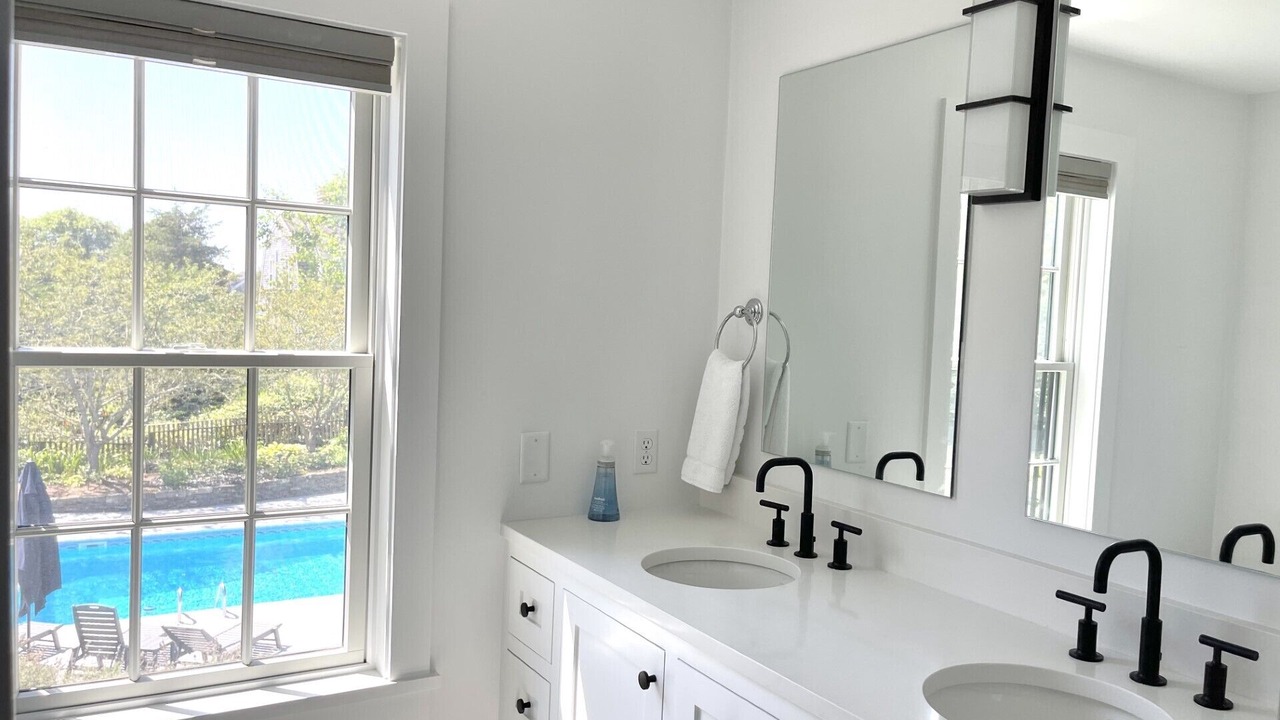 Photo of Bathroom in West of Town