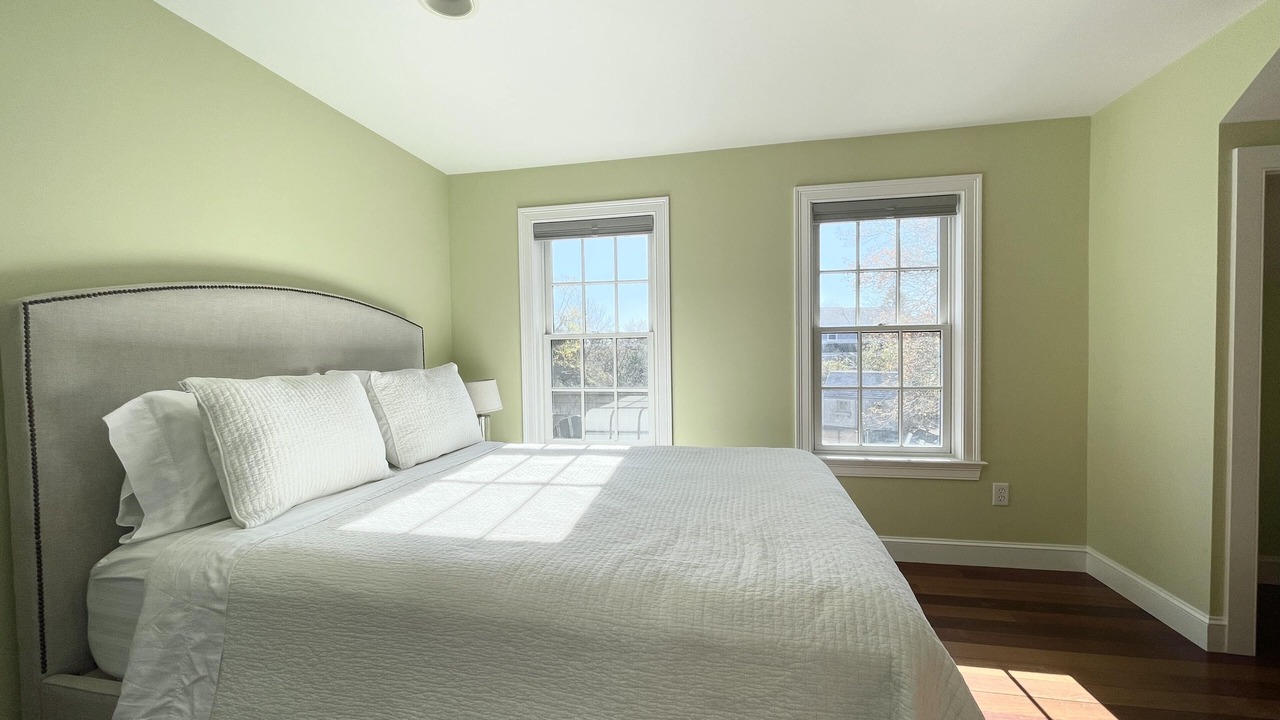 Photo of Bedroom in West of Town