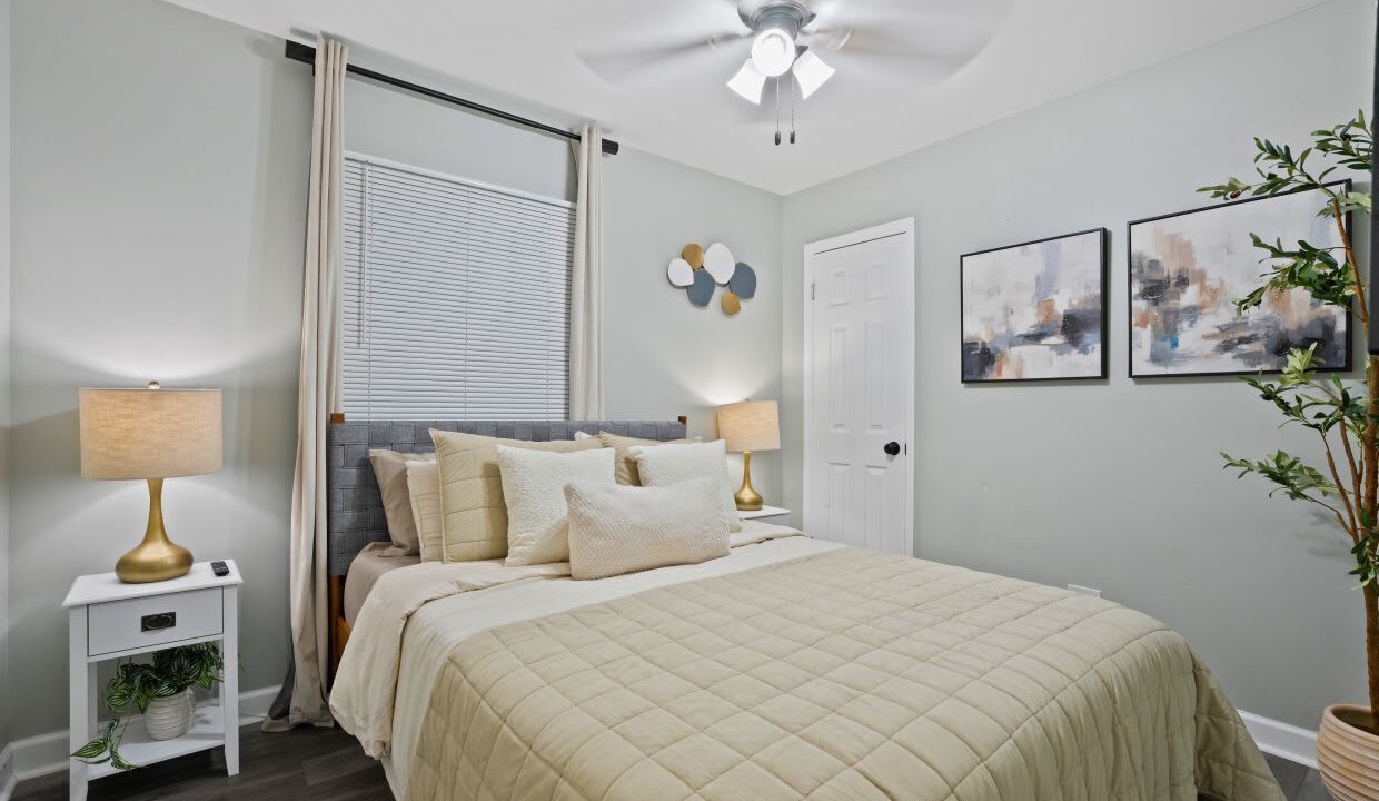 Photo of Bedroom in Des Plaines