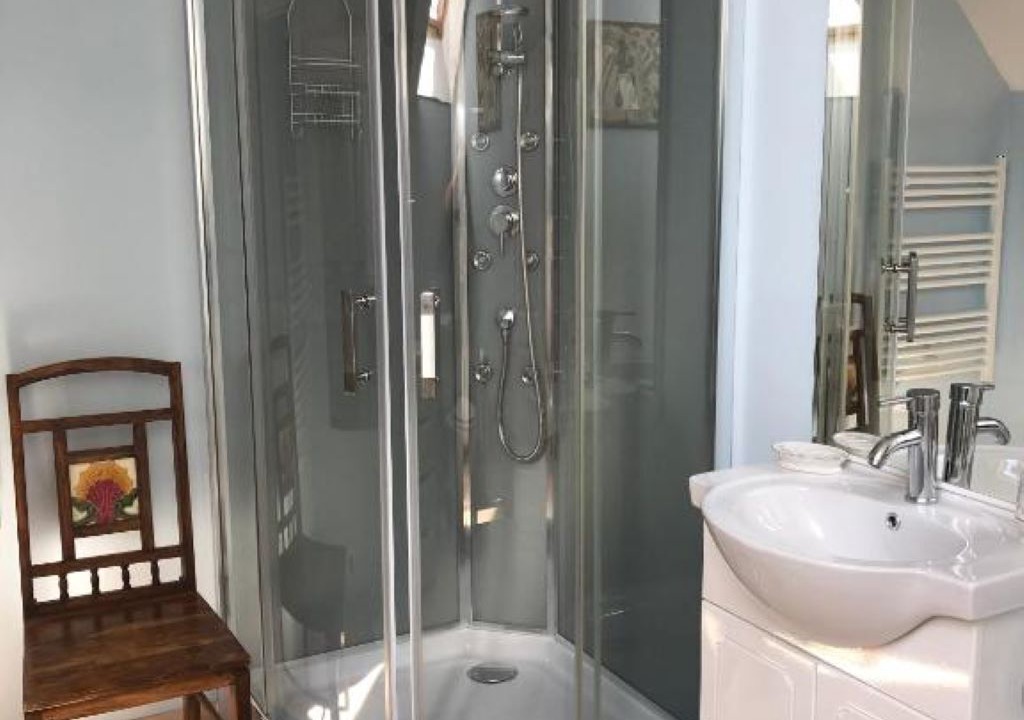 Photo of Bathroom in Amfreville