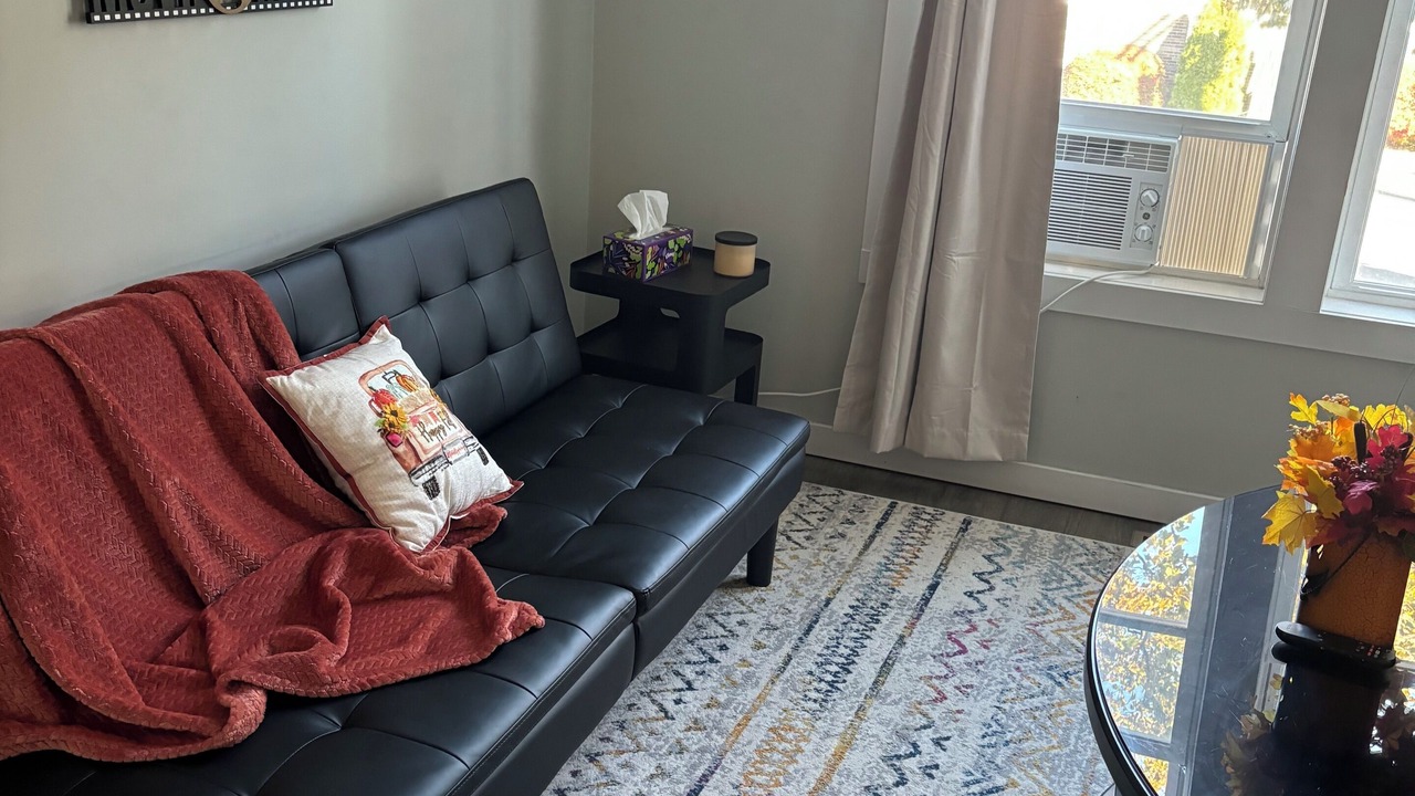 Photo of Livingroom in Oswego