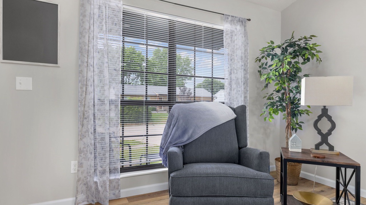 Photo of Livingroom in O'Fallon