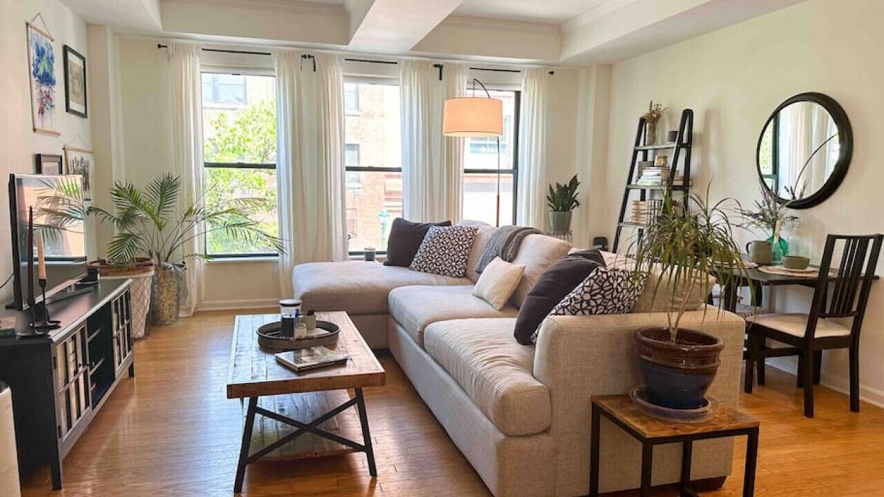 Photo of Livingroom in Downtown Syracuse