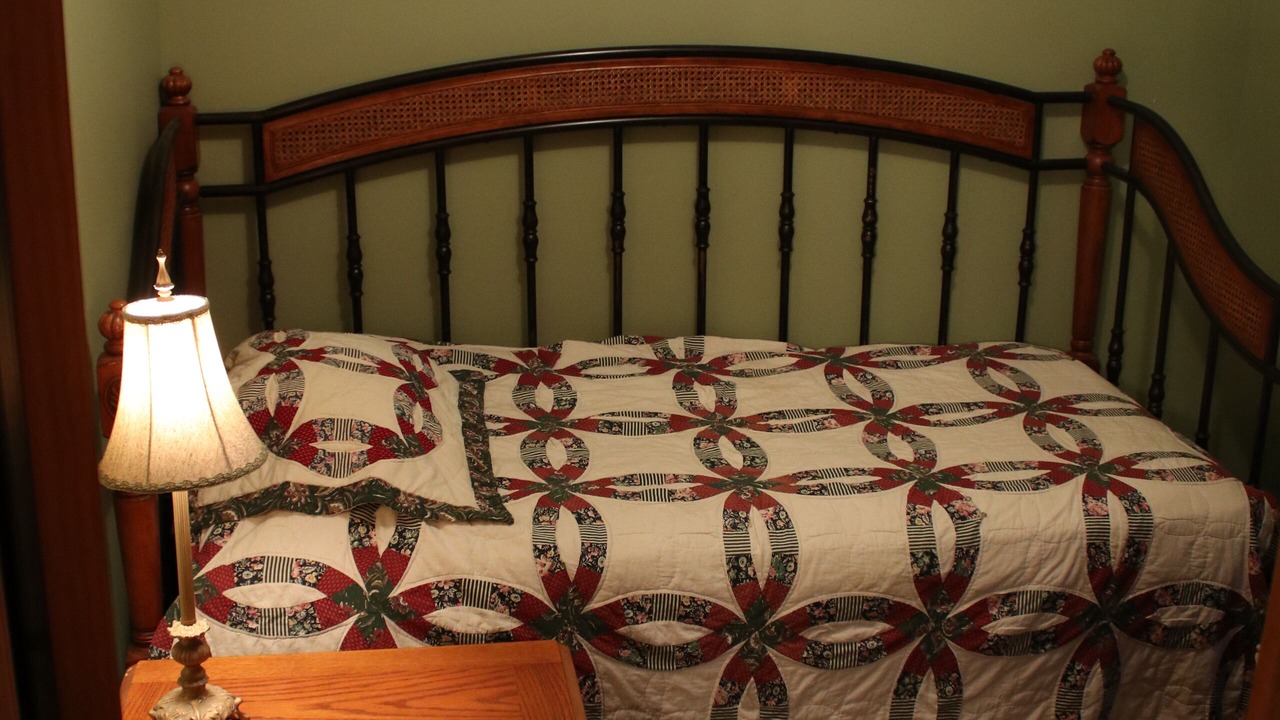 Photo of Bedroom in Downtown Coldwater