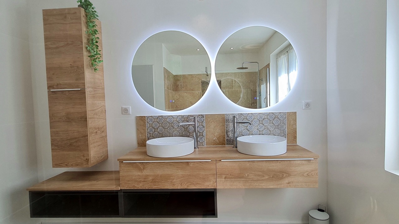 Photo of Bathroom in Cornillon