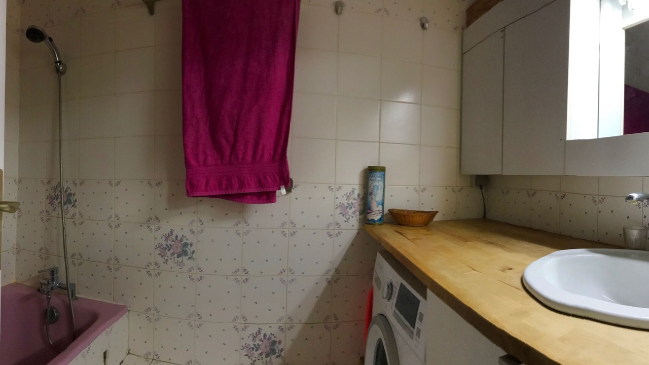 Photo of Bathroom in Clignancourt