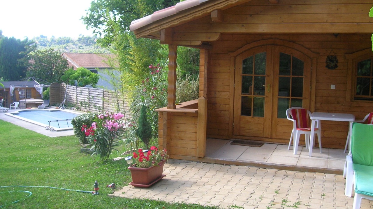 Photo of Patio Balcony in Bouc-Bel-Air