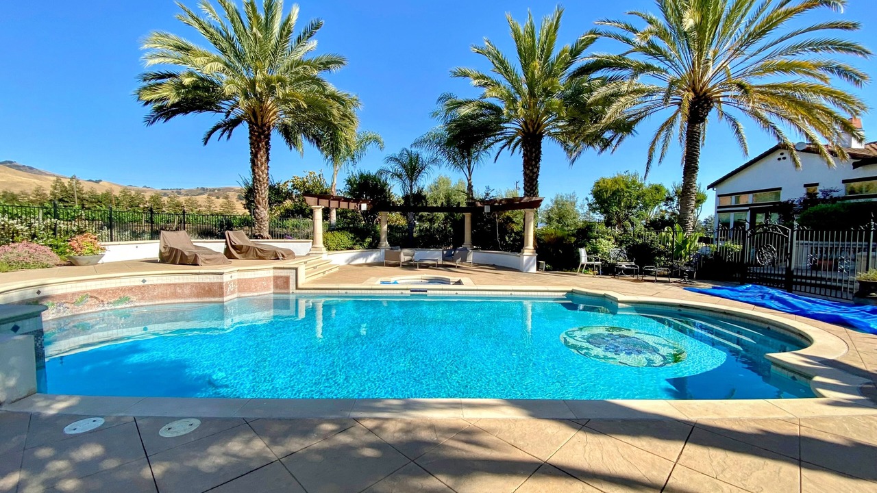 Photo of Outdoor in Hollister