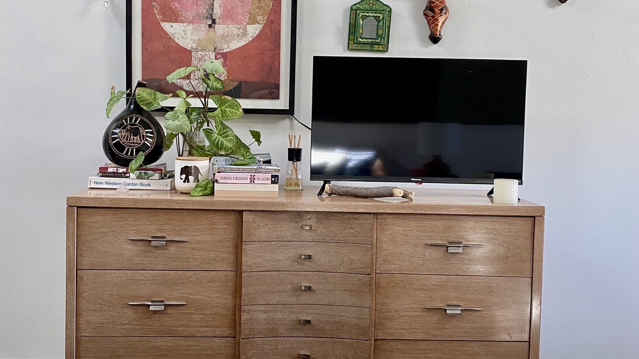 Photo of Others in Hollister