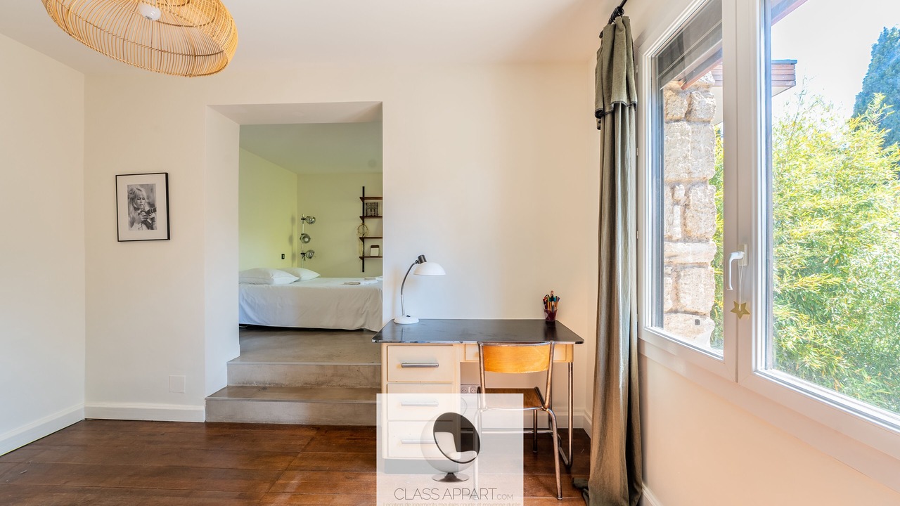 Photo of Bedroom in La Chamberte