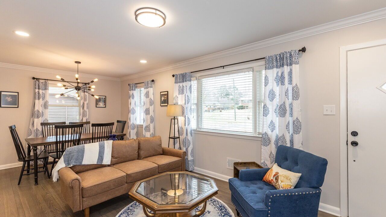 Photo of Livingroom in Garner