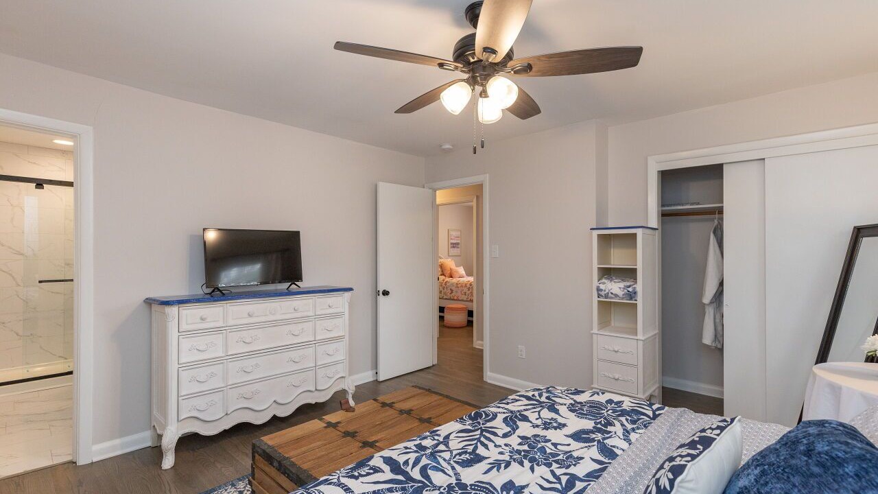 Photo of Bedroom in Garner