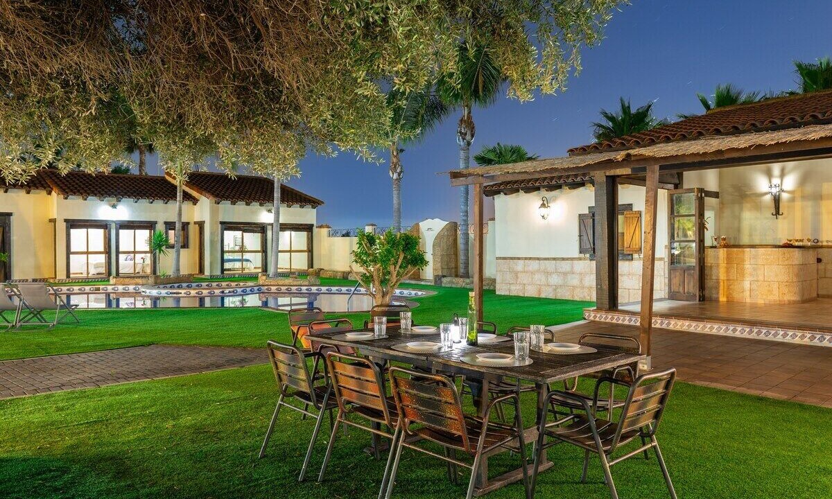 Photo of Outdoor in Catral