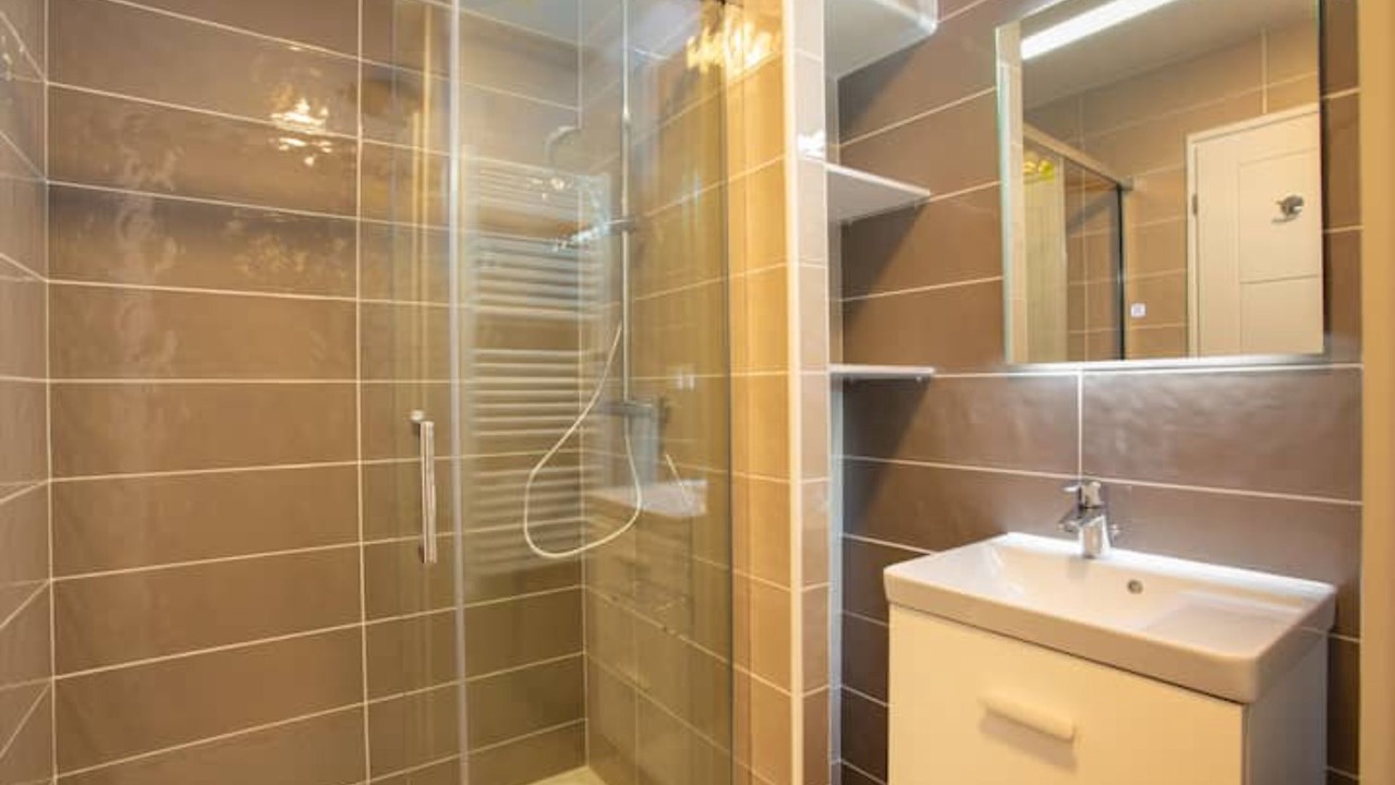 Photo of Bathroom in Saint-Cirgue