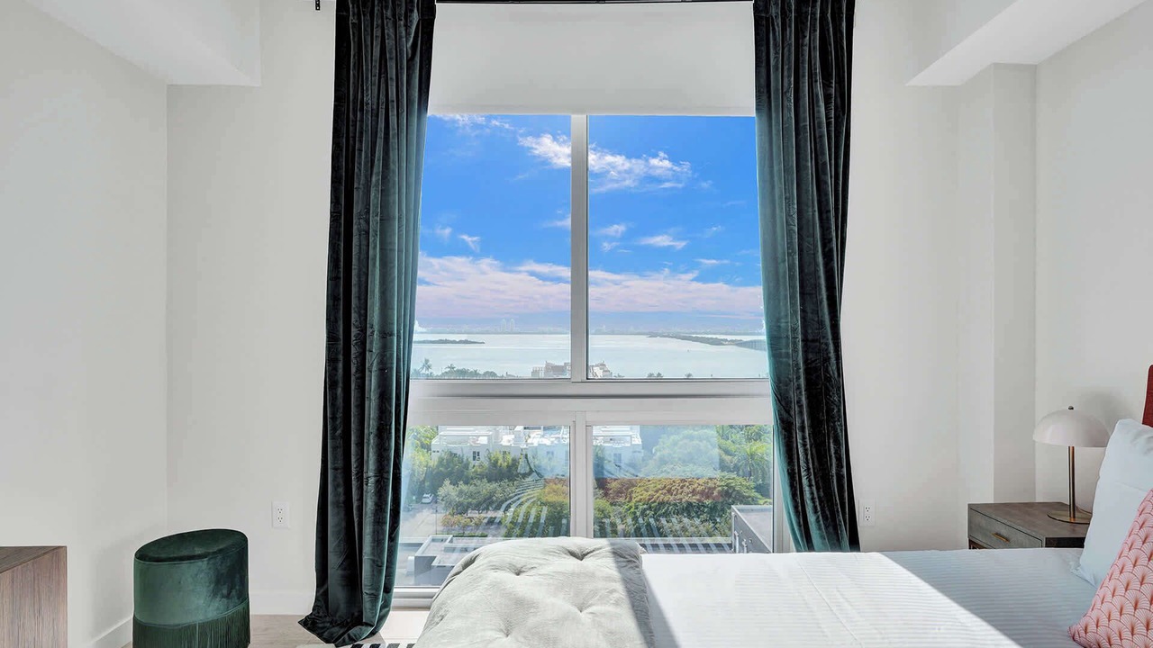 Photo of Bedroom in Northeast Miami